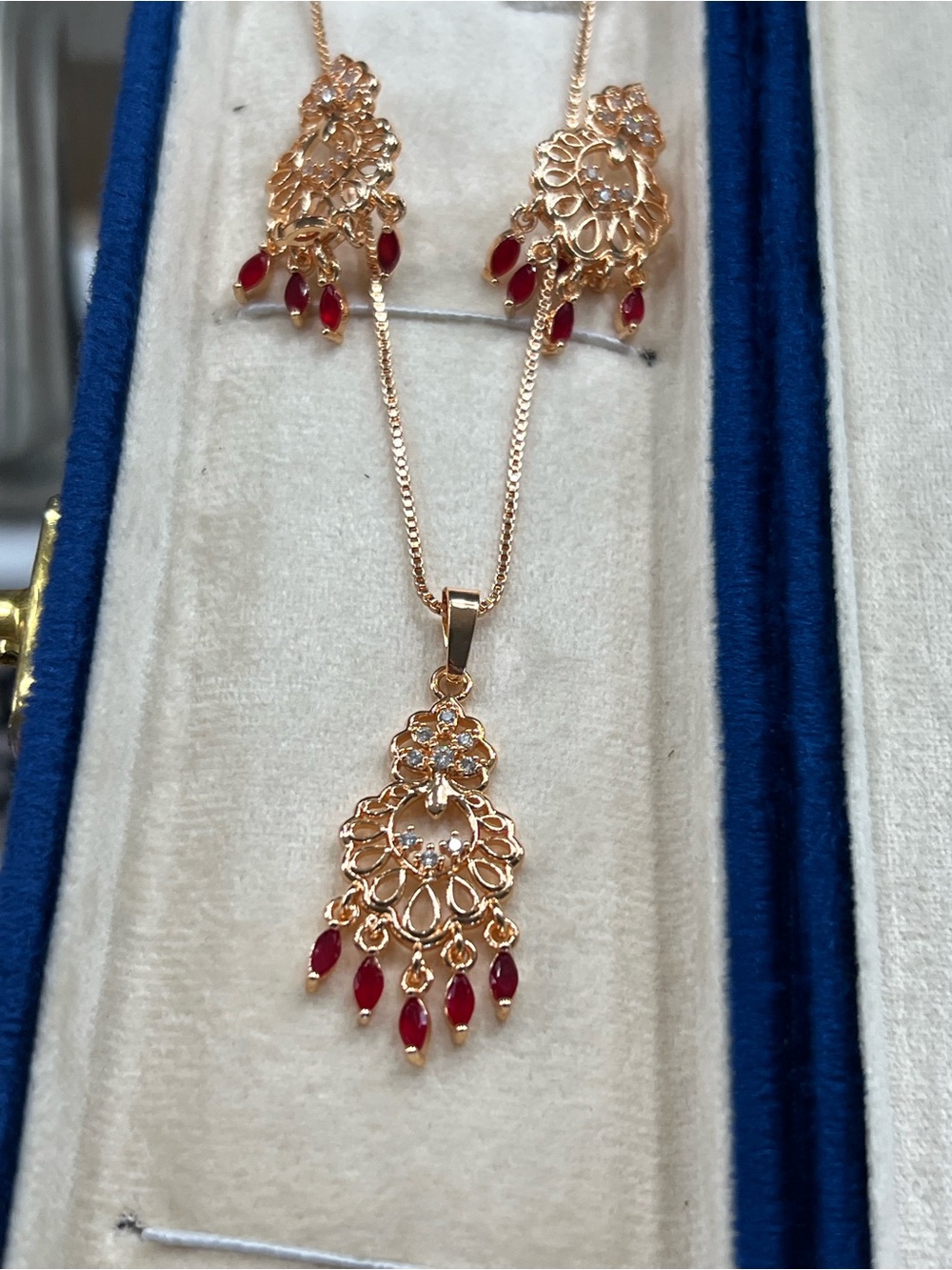 Gold plated jewelry set Indian Pakistani
